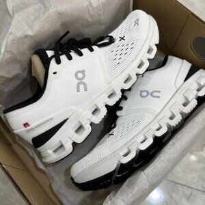 On Running Women's Shoes - White and Black